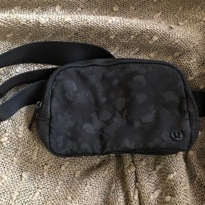 NWT Lululemon Fanny Pack